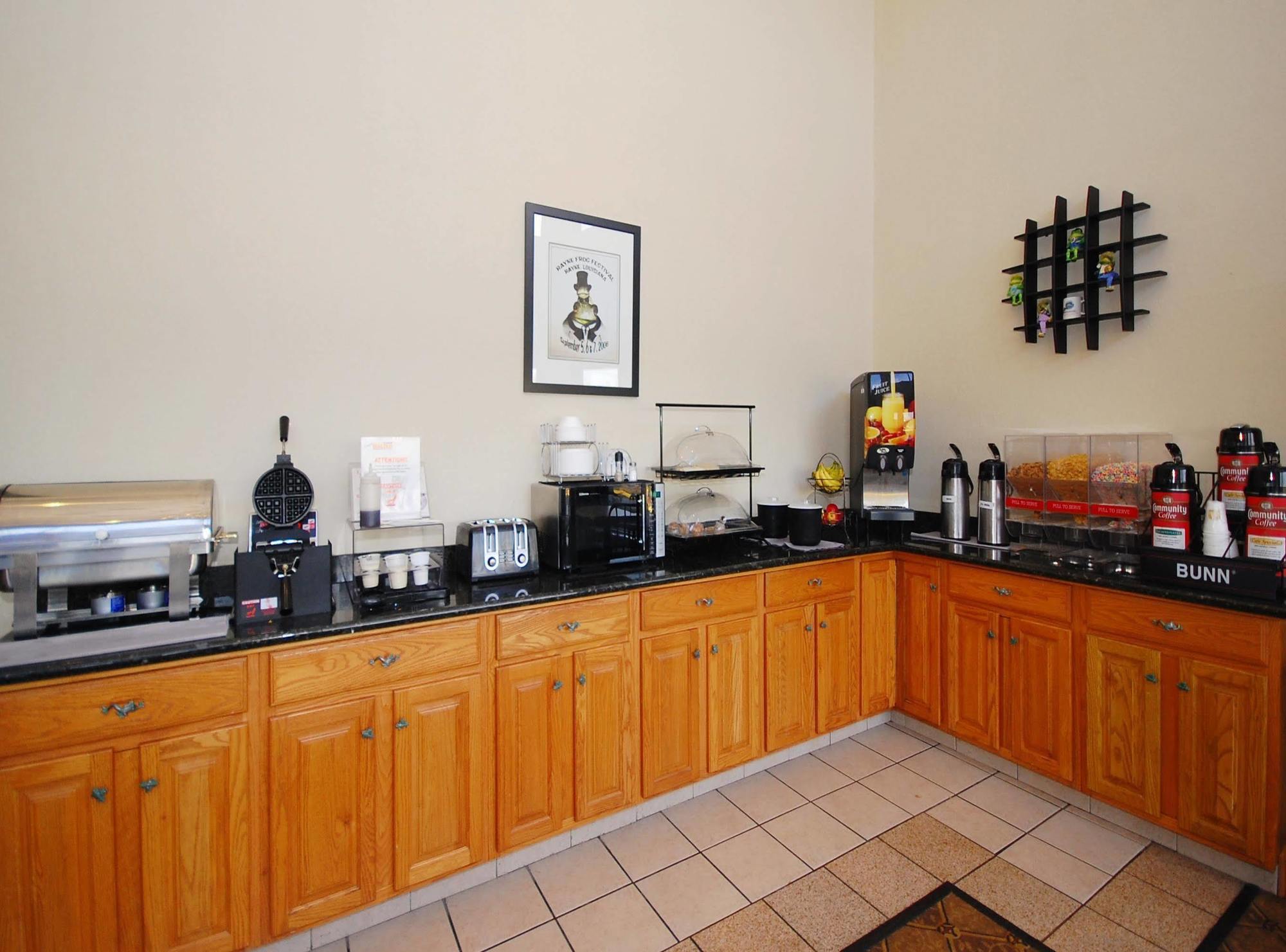 Best Western Rayne Inn Екстер'єр фото